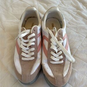 Women’s Pink & Beige Casual Sneakers Tretorn